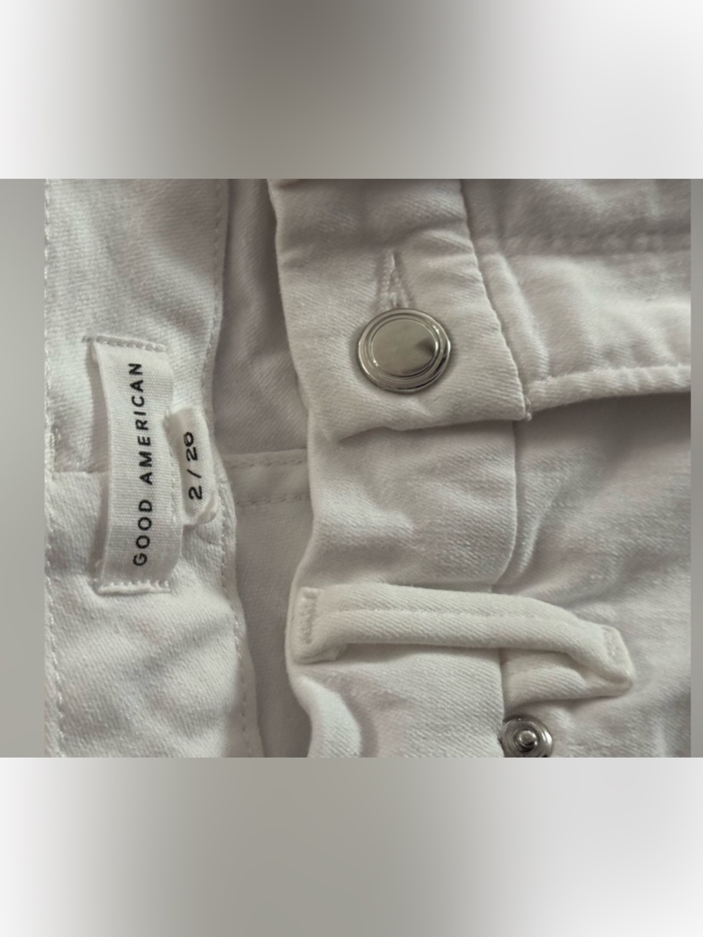 Good American White High-Rise Slim Jeans - Picture 7 of 9